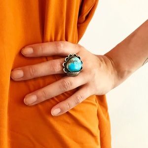 Vintage sterling Silver and Turquoise ring